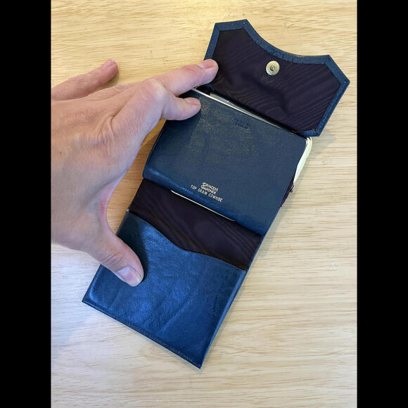 Vintage Princess Gardner Leather Navy Studded Wallet With Gold Kiss Lock - Picture 3 of 5